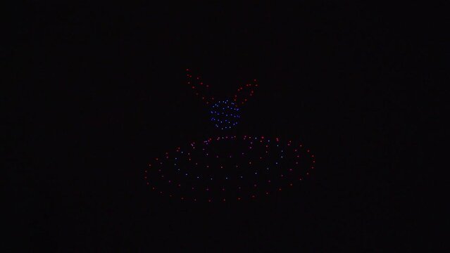 Thousands of drones perform a flying show to form an engagement ring for a man
