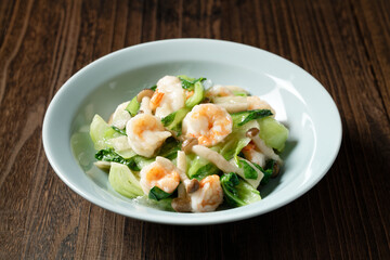 エビと青梗菜の中華炒め