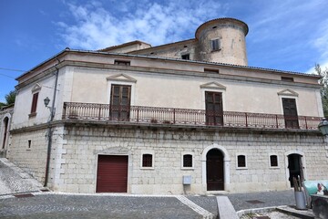 Macchiagodena - Palazzo dell'Olmo da Via XI Febbraio