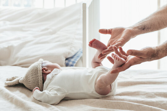 Gentle touch: Baby's first moments with parent