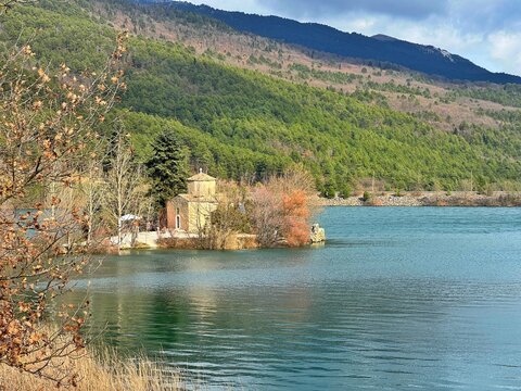 Photo of the Agios (saint) Fanourios chapel in lake Doxa, Korinthia, Greece.