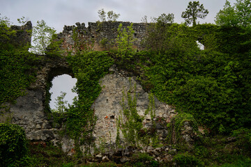 Obraz premium A roman gothic castle ruins called Grad Konjice.