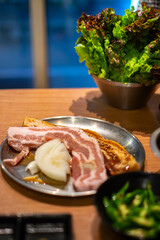 サムギョプサルの肉と具材