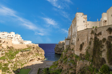 Wonders of Polignano a Mare: From Clifftop Views to Hidden Caves