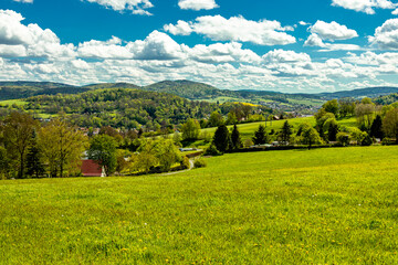 Eine fr&uuml;h morgendliche Wanderung rund um die Stadt Schmalkalden mit ihrer wundersch&ouml;nen Landschaft - Th&uuml;ringen - Deutschland