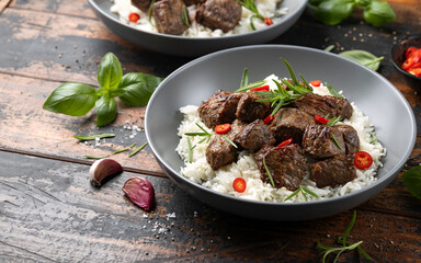 Garlic butter beef steak bites with rice