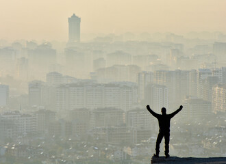 The Man Saluting His City