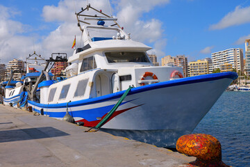 Naklejka premium Calpe (Calp) Costa Blanca, Spanien, Hafen