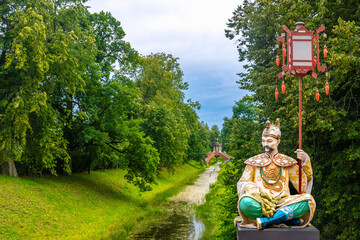 Puschkin ist ein Stadtteil von St. Petersburg, wo auch der  berühmte Katharinenpalast im Park zu...