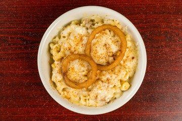 Crab macaroni and cheese