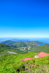 Obraz premium 初夏の妙見岳から見た景色 長崎県雲仙市 The view from Mt. Myokendake in early summer. Nagasaki Pref, Unzen City.