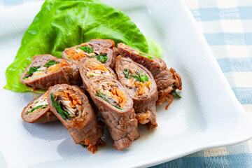 牛肉の野菜巻き焼き