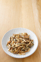 アーモンドフィッシュ