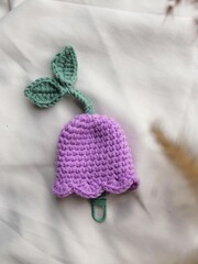 Handmade crochet tulip keychain. Bag charm or bag decor with tulips flower design.