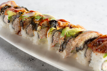 A view of a dragon roll. © DAVID