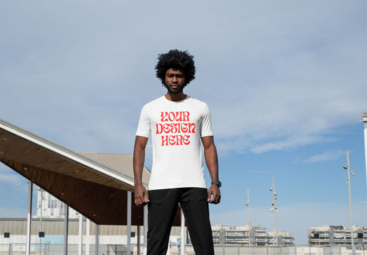 Mockup of man wearing customizable t-shirt, facing camera