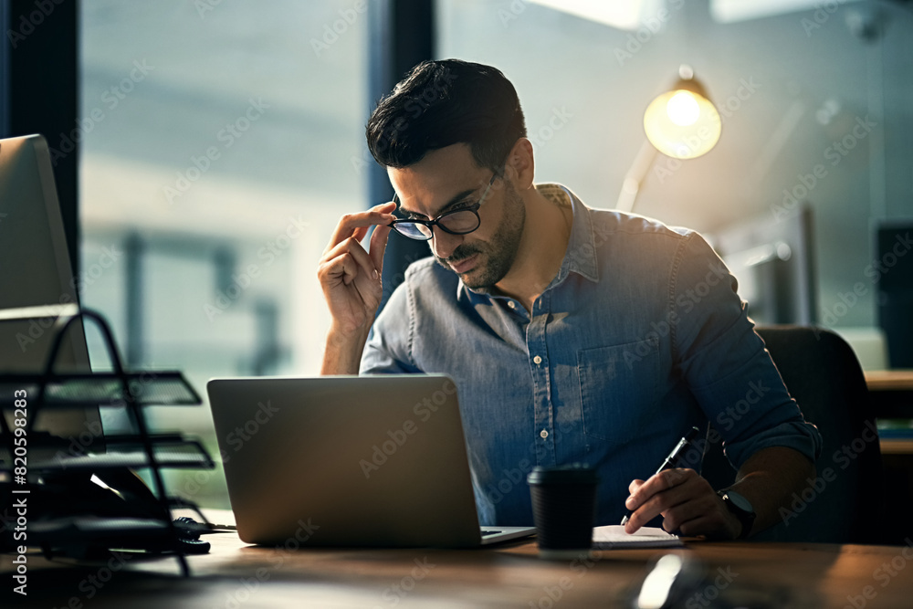 Aufkleber thinking, web design and business man on laptop for internet, research and review in office. creativ
