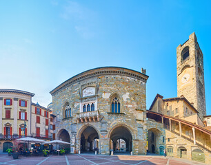 Obraz premium Palaces on Piazza Vecchia, Bergamo, Italy
