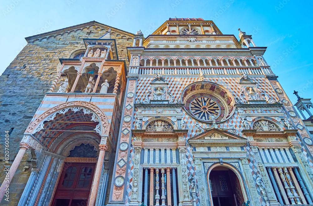 Wall mural The facades of Basilica of Santa Maria Maggiore and Cappella Colleoni, Bergamo, Italy