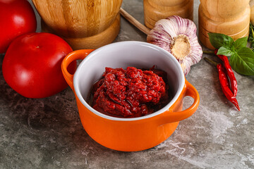 Natural organic red tomato paste