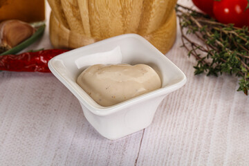 Burger sauce in the bowl