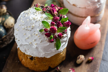 Easter cake with Swiss meringue and  flowers. Easter eggs