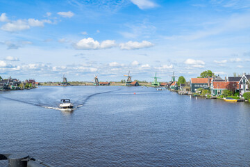 Naklejka premium Dutch wind mills
