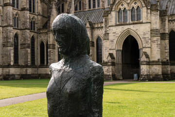 statue in the Cathedral grounds, 13th Century Salisbury Cathedral, Salisbury City, Wiltshire...
