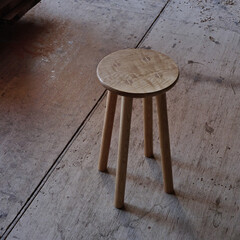 丸椅子　スツール　木製家具