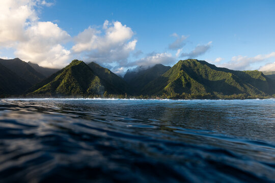 Teahupo'o es la ola m&aacute;s famosa del mundo y sede de Olimpiadas Par&iacute;s 2024