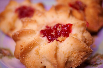 Shortbread cookies with jam. A sweet snack.