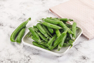 Sweet young green peas heap