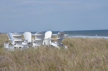 set up for lunch at the beach for six