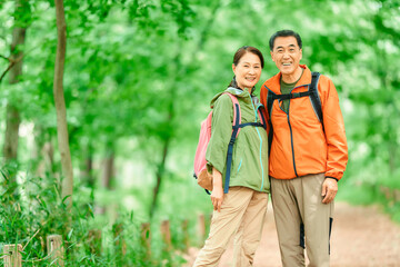 山歩きが趣味のシニア夫婦