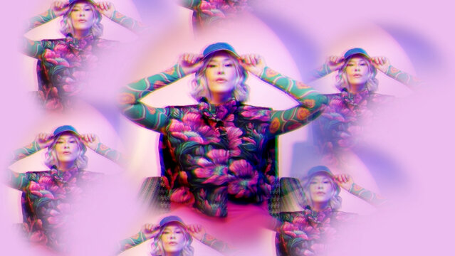 Ghosted Prism Edge Effect With Media Replace