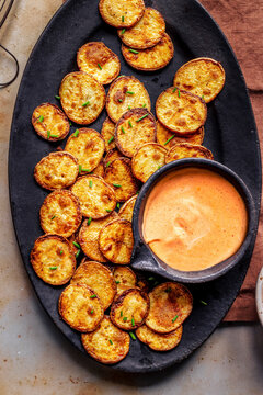  crispy potato slices served with chilli mayo