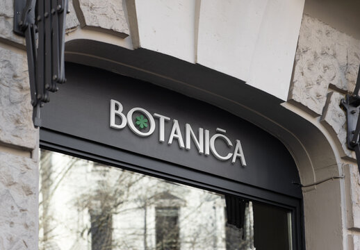 Restaurant Sign Mockup