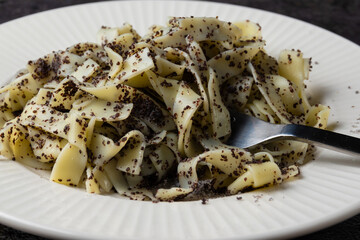 Pasta with poppy seeds