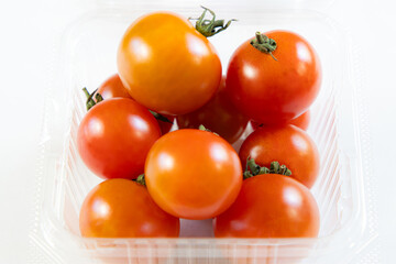 たくさんのミニトマト 