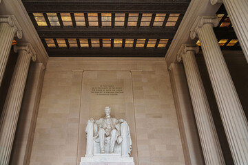  Lincoln memoria on the National Mall in Washington DC, USA