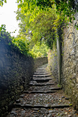 Uliczki w Varenna, jezioro Como, Włochy © Marcin