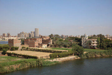 Fototapeta premium island, the nile, crops, land and houses