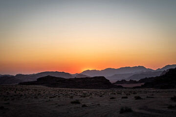 Fototapeta premium Tramonto Wadi Rum