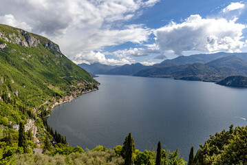 Lago di Como - Varenna, jezioro Como, widok na Varenna © Marcin