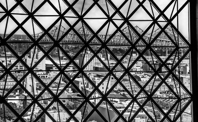 cityscape thru the grid