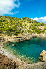 Küstenwanderung zur Bucht von Cala de Deià auf der wunderschönen Balearen Insel Mallorca -...