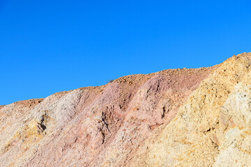 VISTA DE UN PAISAJE ARIDO