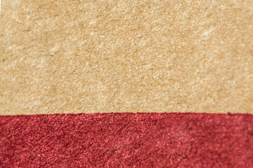 Fototapeta premium fondo de franja roja, en carton con textura suave.