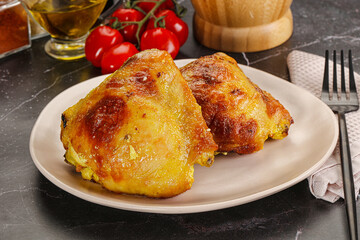 Roasted chicken thigh with spices