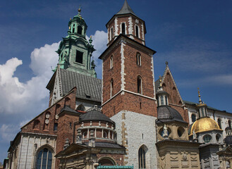 Obraz premium The Wawel Cathedral, (Archcathedral Basilica of Saints Stanislaus and Wenceslas), is a church in Kraków, Poland, considered the national shrine of Poland
